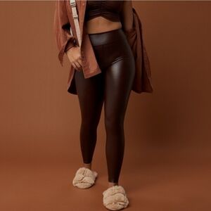 Offline By Aerie Women's Brown Vegan Leather Leggings NWOT